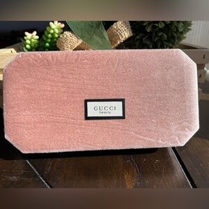 Gucci Beauty Bamboo Blush Pink Velvet Jewelry Box